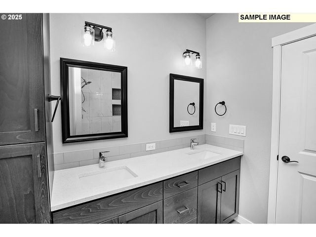 12902 Ne 109TH St, Vancouver, WA 98682