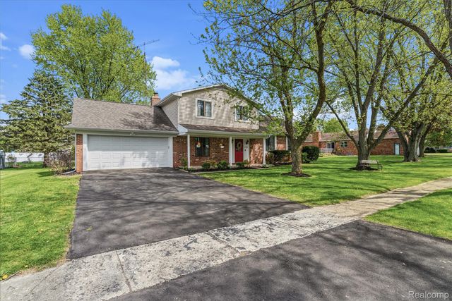 604 Luce Avenue, Flushing, MI 48433