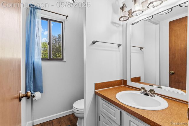 604 Luce Avenue, Flushing, MI 48433