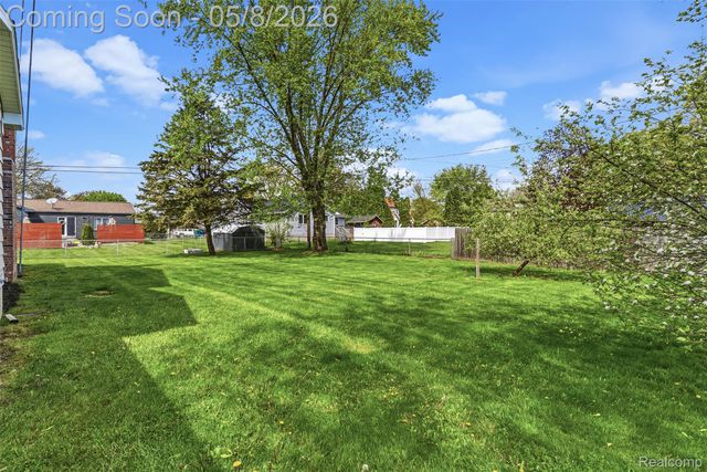604 Luce Avenue, Flushing, MI 48433