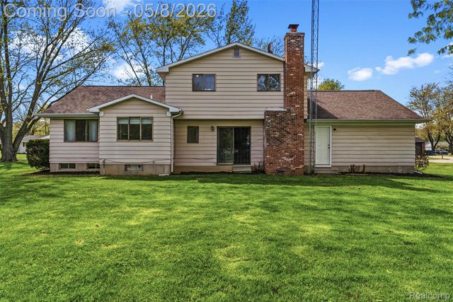 604 Luce Avenue, Flushing, MI 48433