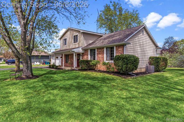 604 Luce Avenue, Flushing, MI 48433
