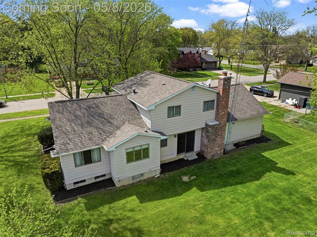 604 Luce Avenue, Flushing, MI 48433