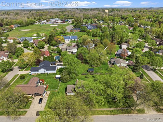 604 Luce Avenue, Flushing, MI 48433
