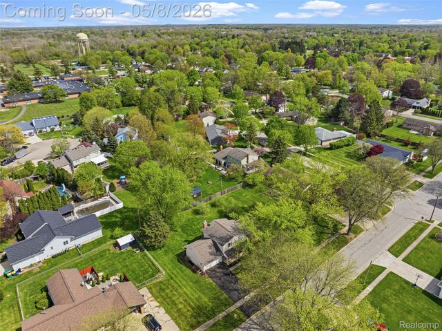 604 Luce Avenue, Flushing, MI 48433