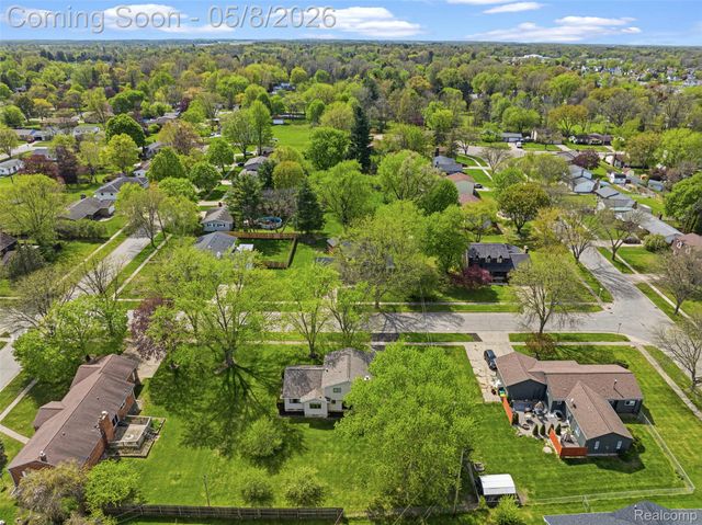 604 Luce Avenue, Flushing, MI 48433