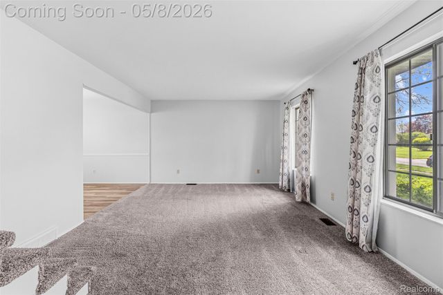 604 Luce Avenue, Flushing, MI 48433