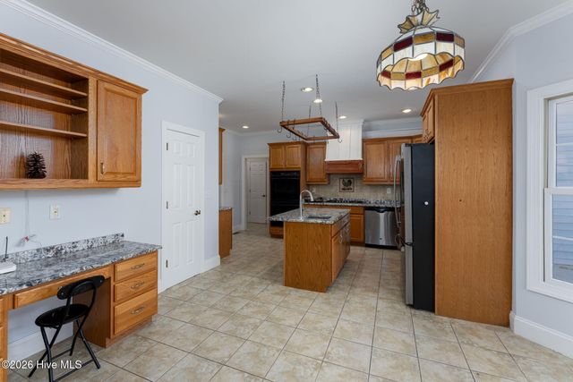 2689 Sloop Point Loop Road, Hampstead, NC 28443