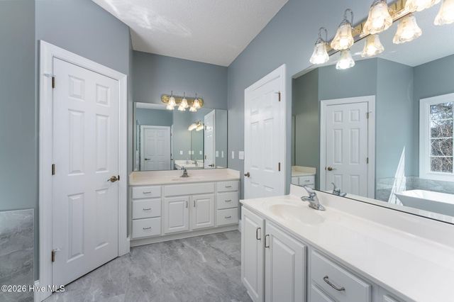 2689 Sloop Point Loop Road, Hampstead, NC 28443