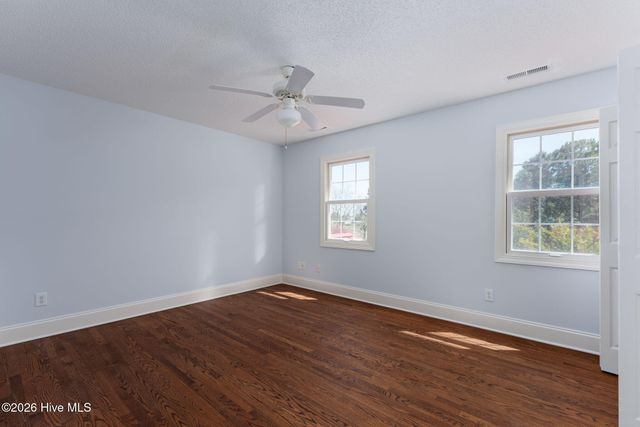 2689 Sloop Point Loop Road, Hampstead, NC 28443