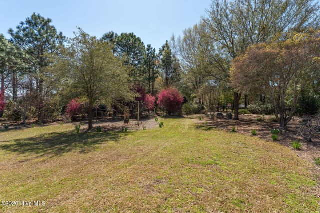 2689 Sloop Point Loop Road, Hampstead, NC 28443