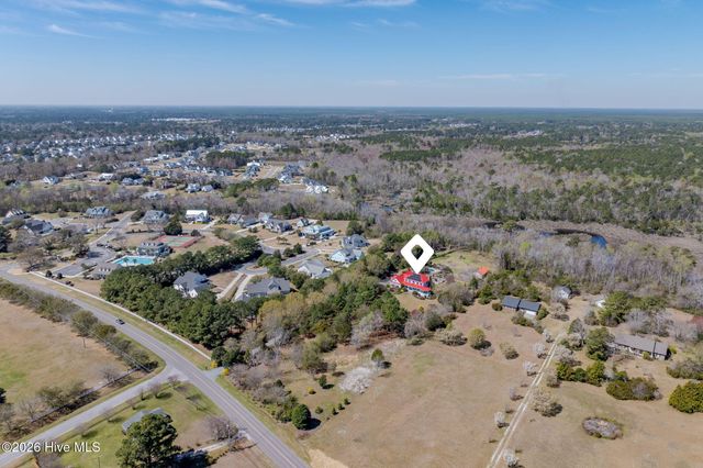 2689 Sloop Point Loop Road, Hampstead, NC 28443