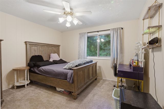 13489 Hyde Road, Hartland, MI 48353