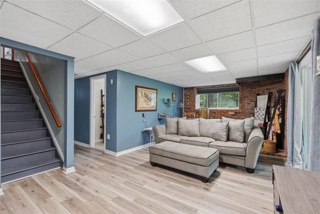 13489 Hyde Road, Hartland, MI 48353