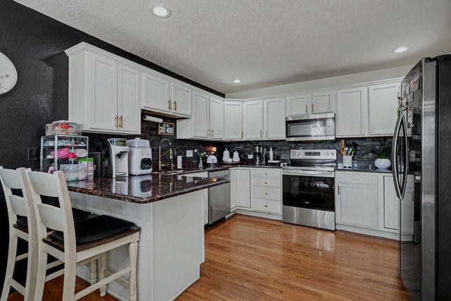 495 Bear Ridge, Highlandville, MO 65669