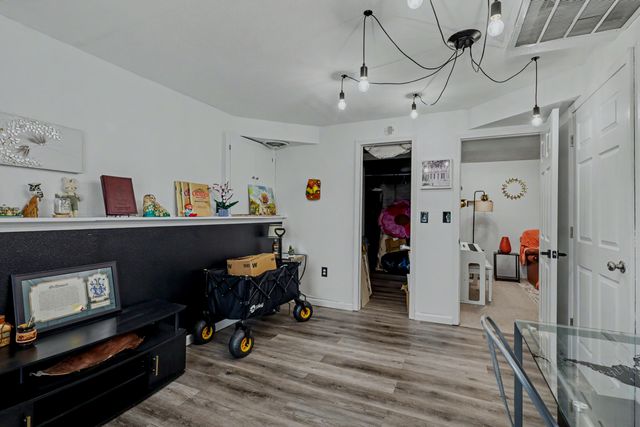 495 Bear Ridge, Highlandville, MO 65669