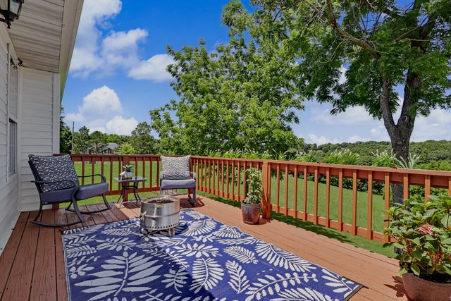 495 Bear Ridge, Highlandville, MO 65669