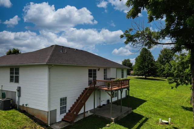 495 Bear Ridge, Highlandville, MO 65669