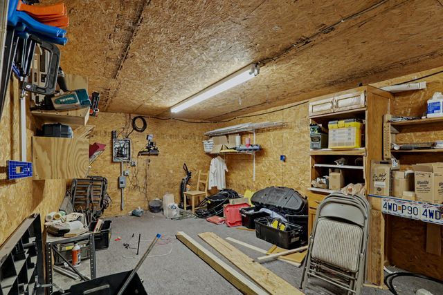 495 Bear Ridge, Highlandville, MO 65669
