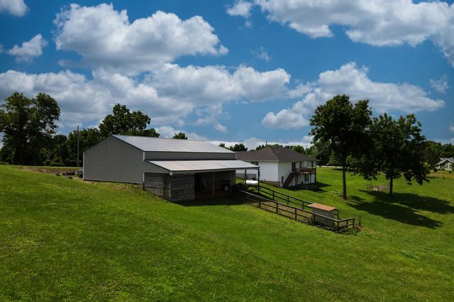 495 Bear Ridge, Highlandville, MO 65669