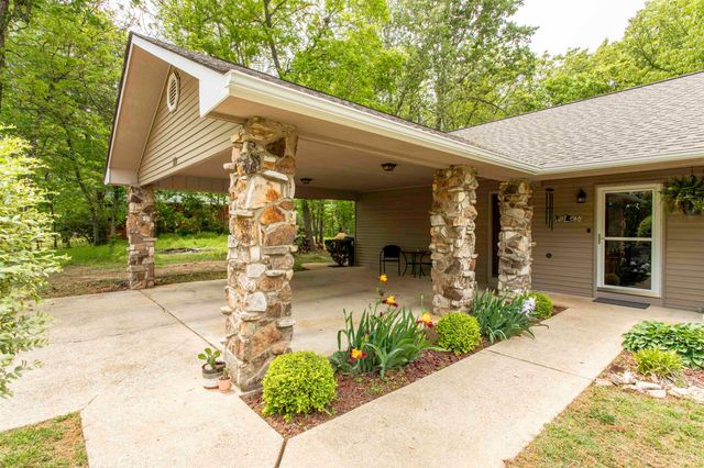 23 Winnebago Cir, Cherokee Village, AR 72529