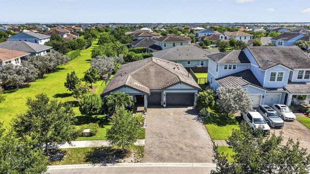 19599 Split Rail Run, Loxahatchee, FL 33470