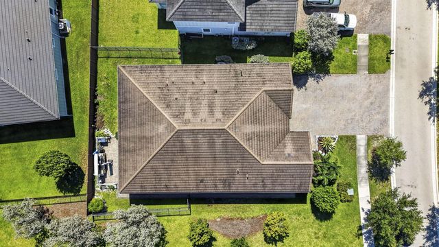 19599 Split Rail Run, Loxahatchee, FL 33470