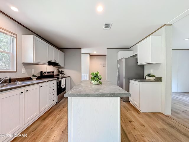 115 Betsy Ross Place, Satsuma, FL 32189