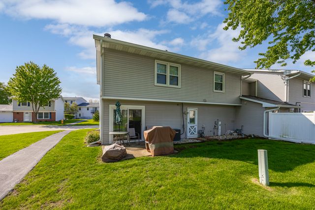 437 Wright Court, Bolingbrook, IL 60440