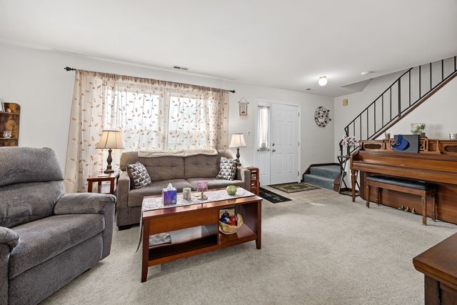 437 Wright Court, Bolingbrook, IL 60440