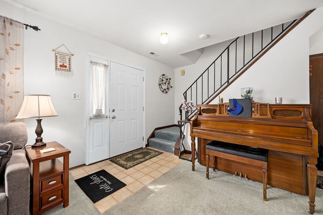 437 Wright Court, Bolingbrook, IL 60440