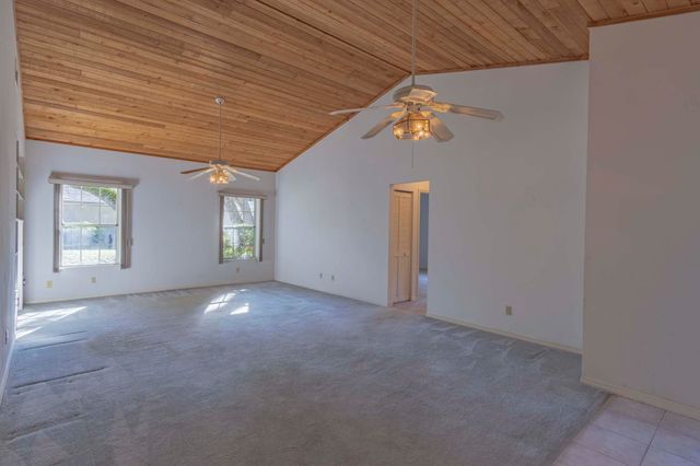 1027 Mangrove Lane, Vero Beach, FL 32963