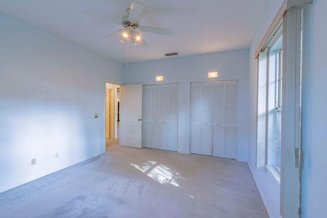 1027 Mangrove Lane, Vero Beach, FL 32963
