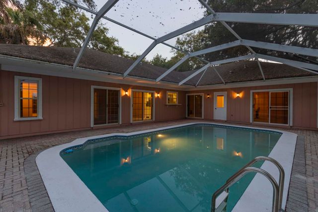 1027 Mangrove Lane, Vero Beach, FL 32963