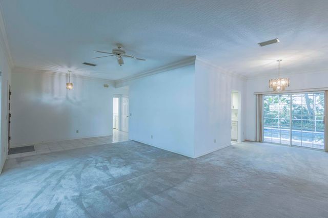 1027 Mangrove Lane, Vero Beach, FL 32963