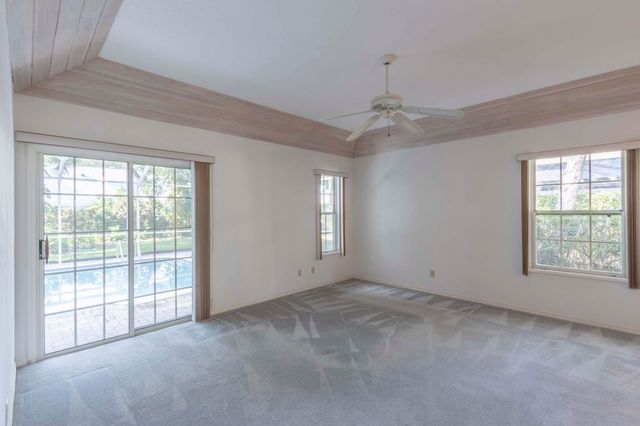 1027 Mangrove Lane, Vero Beach, FL 32963
