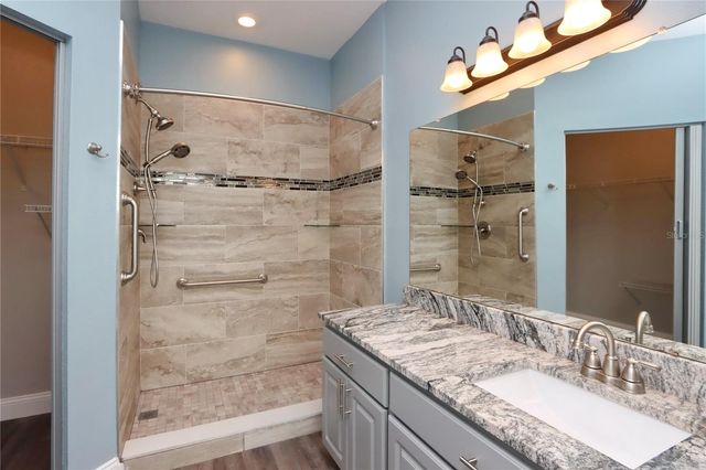 9088 LAKE CHASE ISLAND WAY 9088, Tampa, FL 33626