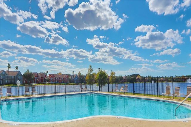 9088 LAKE CHASE ISLAND WAY 9088, Tampa, FL 33626