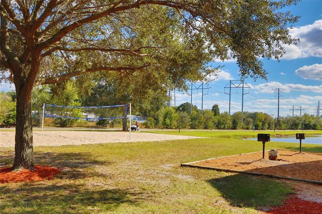 9088 LAKE CHASE ISLAND WAY 9088, Tampa, FL 33626