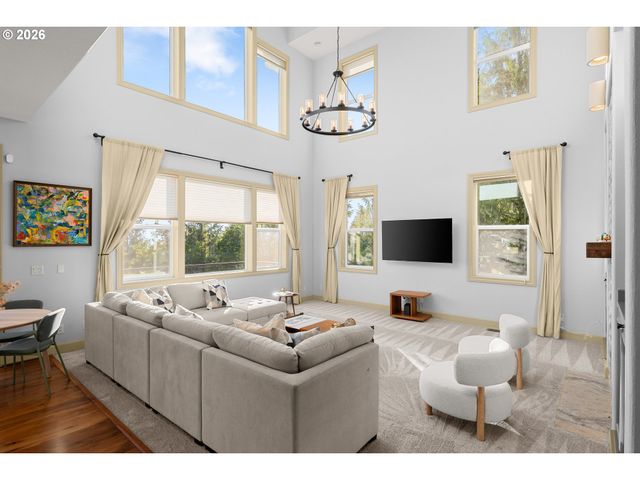 9618 Nw THOMPSON Rd, Portland, OR 97229