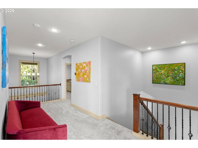 9618 Nw THOMPSON Rd, Portland, OR 97229
