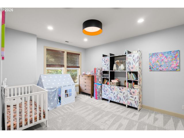 9618 Nw THOMPSON Rd, Portland, OR 97229