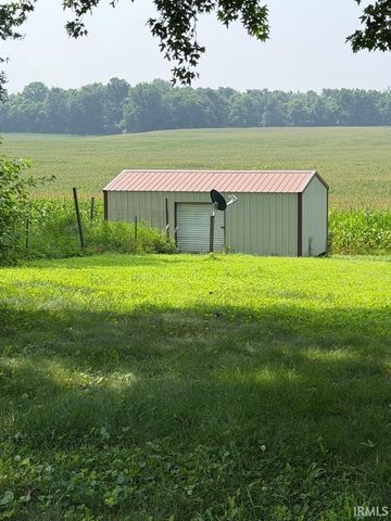 3650 W 200 S Road, Bloomfield, IN 47424