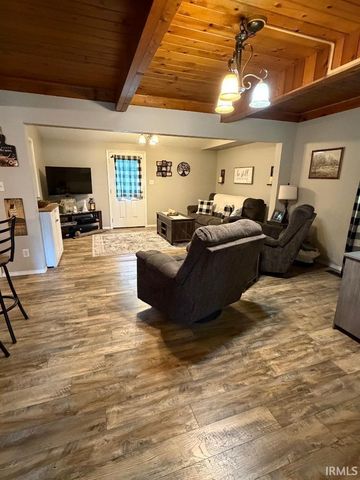 3650 W 200 S Road, Bloomfield, IN 47424