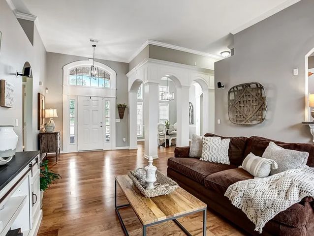 1071 Nealcrest Cir, Spring Hill, TN 37174