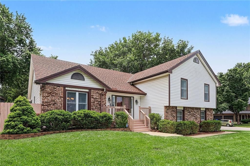 16311 W 143RD Terrace, Olathe, KS 66062