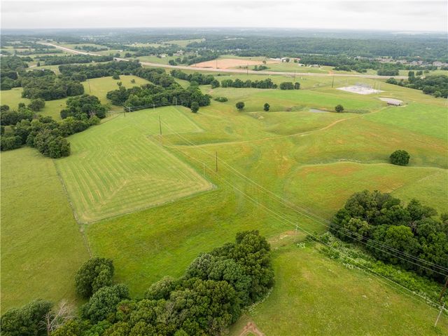 Millsap Road, Tontitown, AR 72762