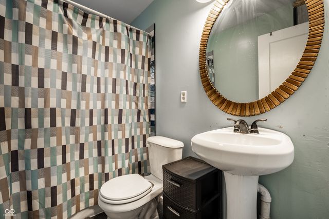 1425 Shannon Avenue, Indianapolis, IN 46201