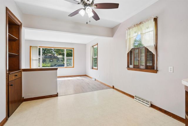 1720 Upton Avenue, Waterloo, IA 50701
