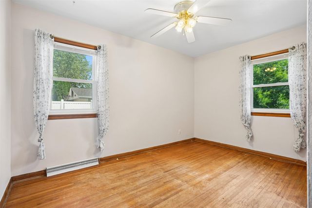 1720 Upton Avenue, Waterloo, IA 50701
